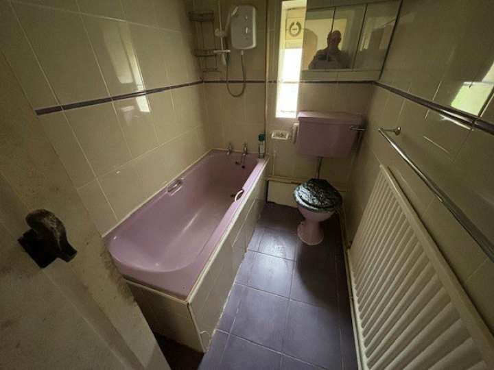 Sedalia Heath Lane - Bathroom.jpg